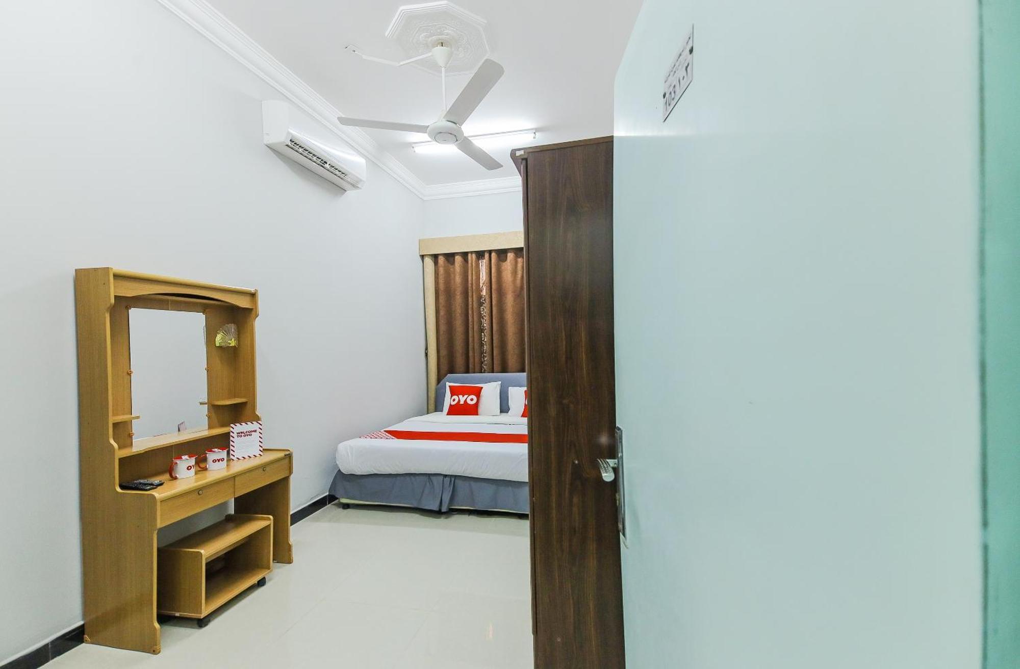 Super Oyo 110 Hotel